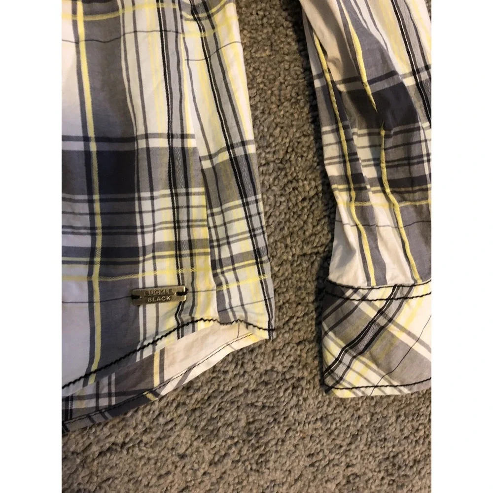 Buckle Black Label Men's - Size Large - Plaid - Long Sleeve Snap Button - Shirt